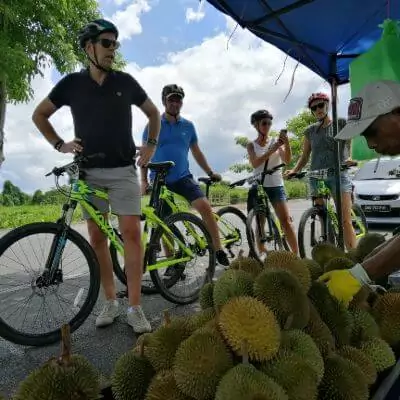 Heritage Cycling Tour in Kuching 1 Day